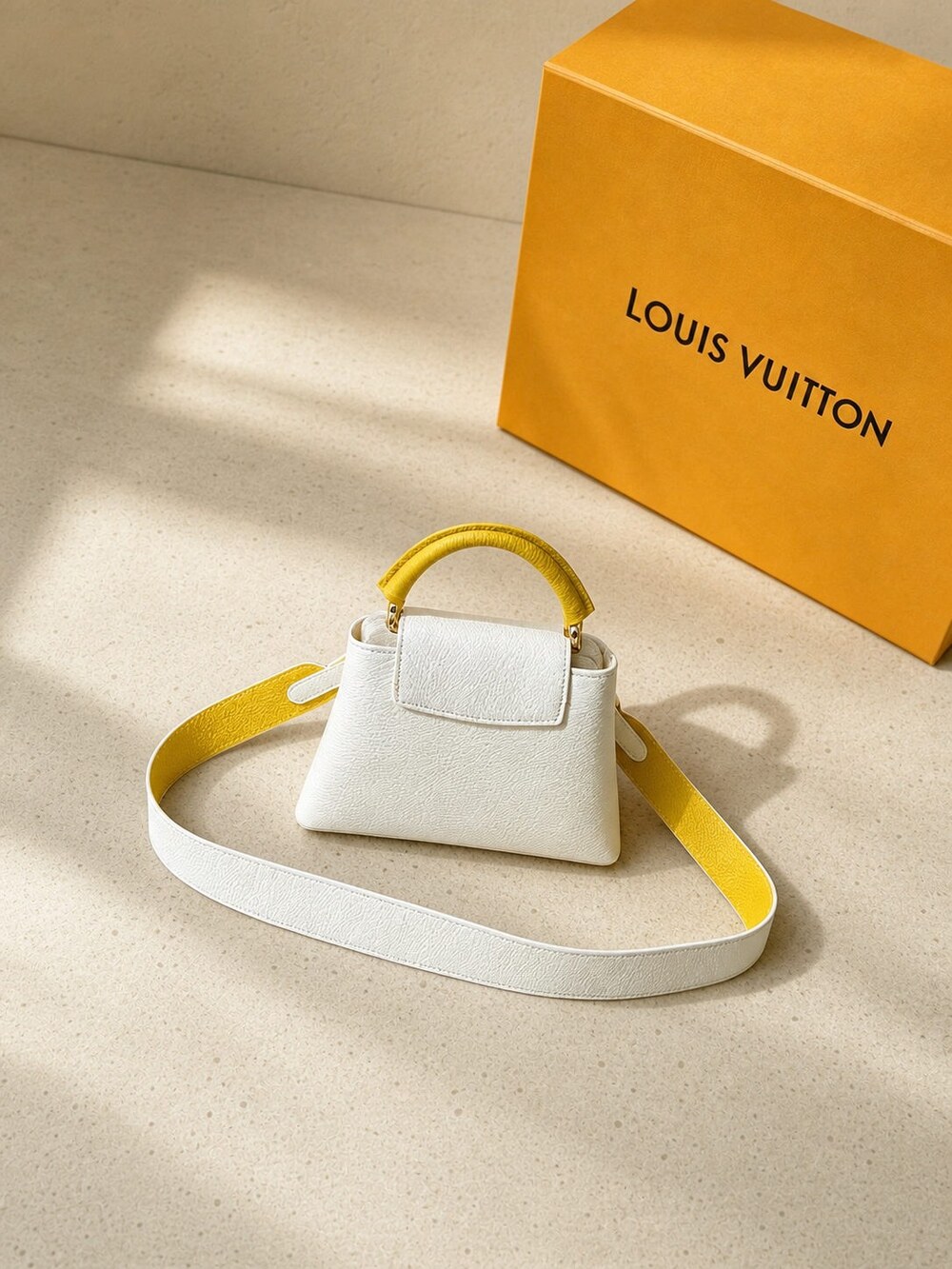 Louis Vuitton White Taurillon Capucines Handbag with Gold Hardware - Picture 4 of 7